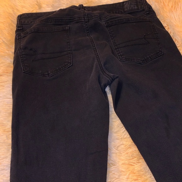AEO Mid Rise Jegging (LONG) - Picture 10 of 15